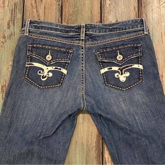 Wrangler Sz 11 Rock 47 Ultra Low Rise Jeans Cowhide Accents Embroidered Women’s - Picture 2 of 14